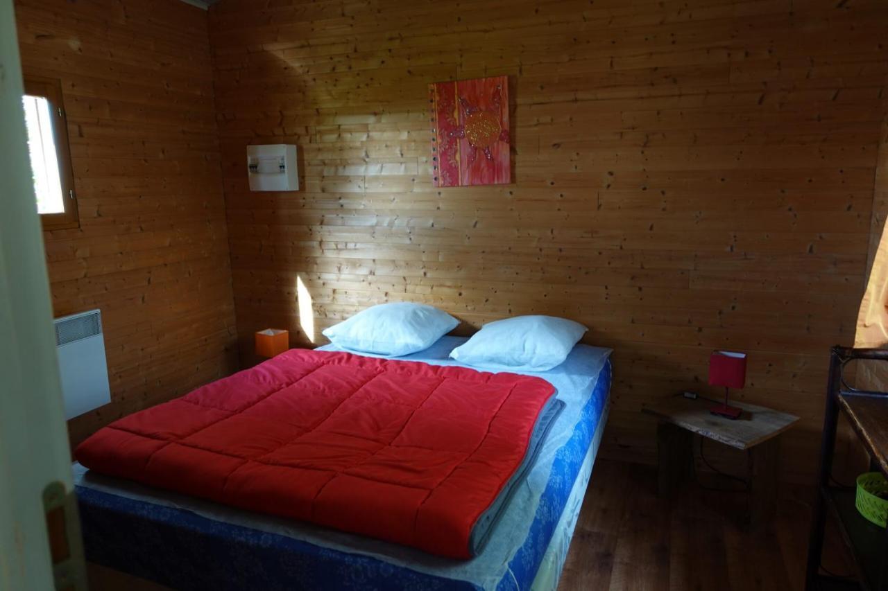 Camping Le Montbartoux Vollore-Ville Exterior foto
